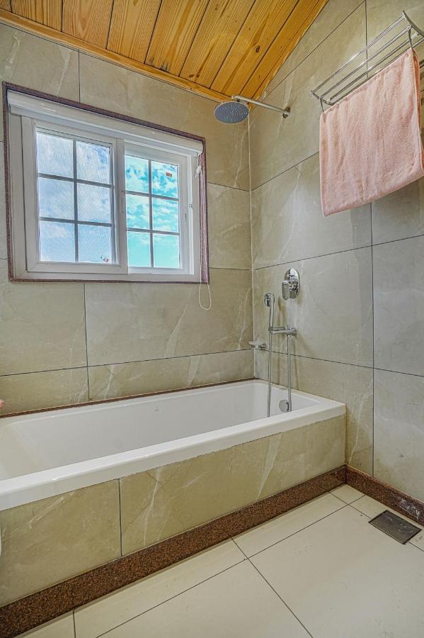 Saffronstays Woodpeckers Villa, Dehradun Rājpur Екстериор снимка